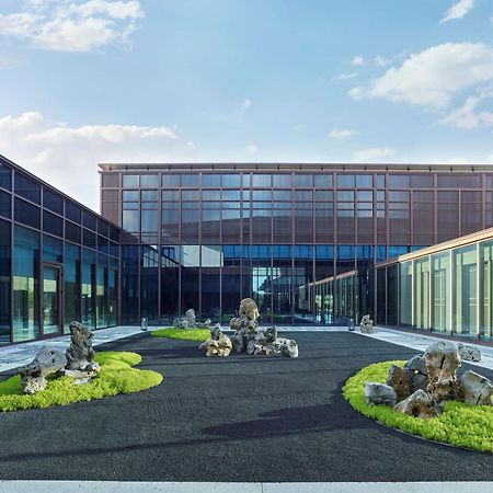 Hilton Shanghai Songjiang Guangfulin Eksteriør billede