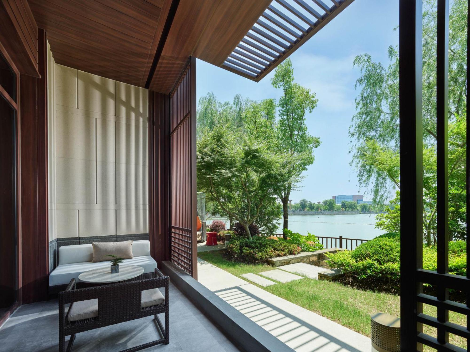 Hilton Shanghai Songjiang Guangfulin Eksteriør billede